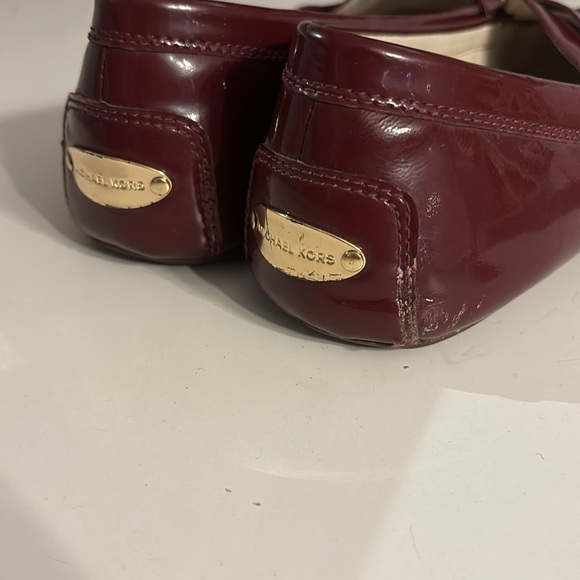 Michael Kors Red Patent leather loafers women’s size 11 - Picture 3 of 5
